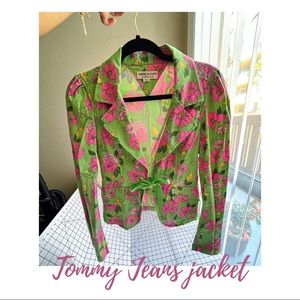 Pre-loved Tommy Jeans Jacket floral jacket 💐
